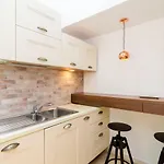 Gostinjska kuća Cinema View House 3*