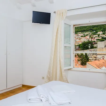 Guest house Cinema View House
