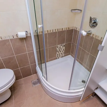 Cinema View House 3*