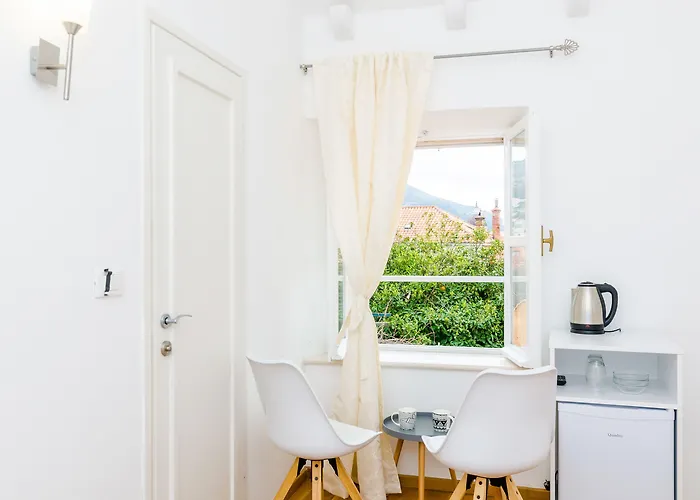 Cinema View House Pensión Dubrovnik